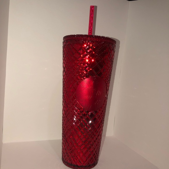 Starbucks Winter 2021 Collection Red Grid Cold Cup - Picture 3 of 4